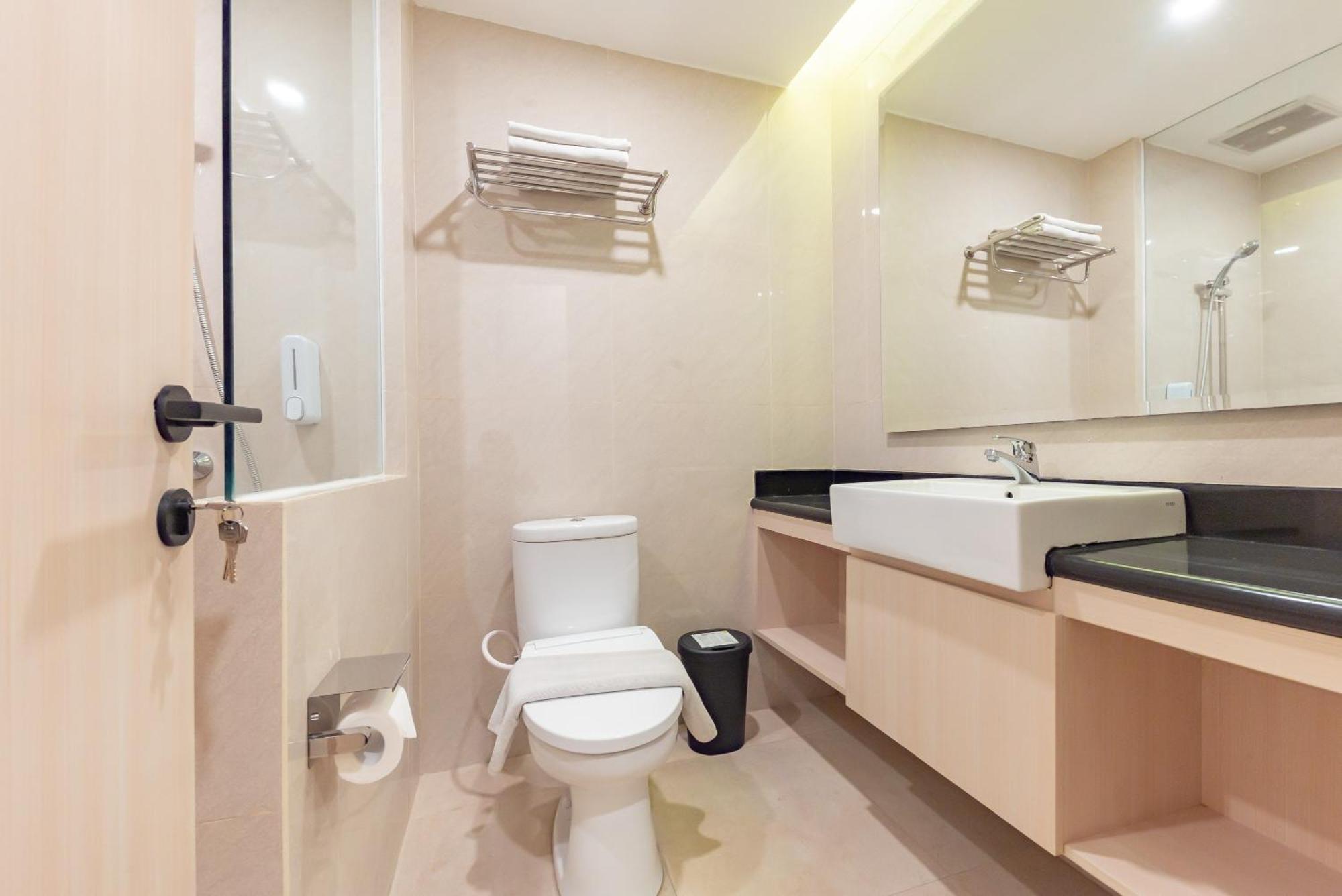 Reddoorz Premium Near Paris Van Java Mall バンドゥン エクステリア 写真